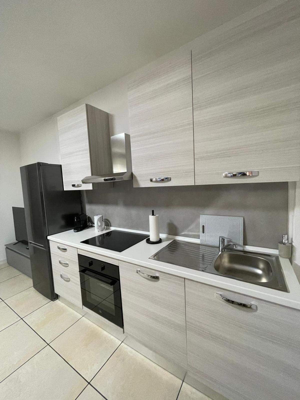 Marconi City Centre Desenzano del Garda Zewnętrze zdjęcie